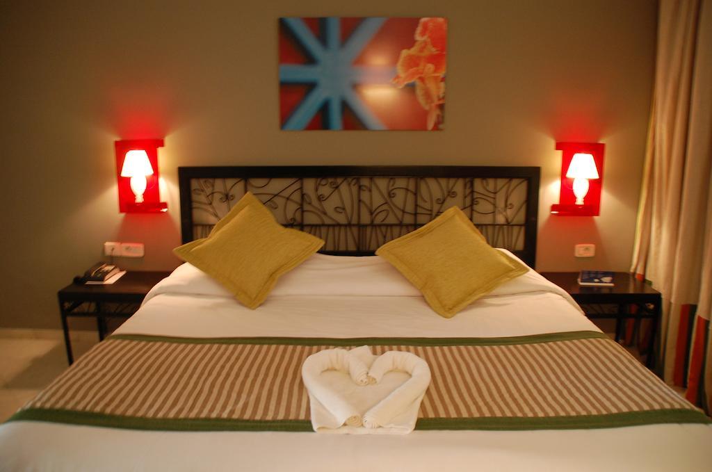 Miramar Petit Palais Hotell Midoun Rum bild