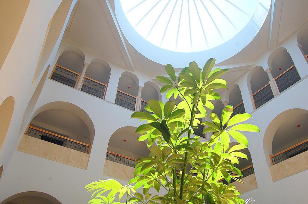 Miramar Petit Palais Hotell Midoun Exteriör bild
